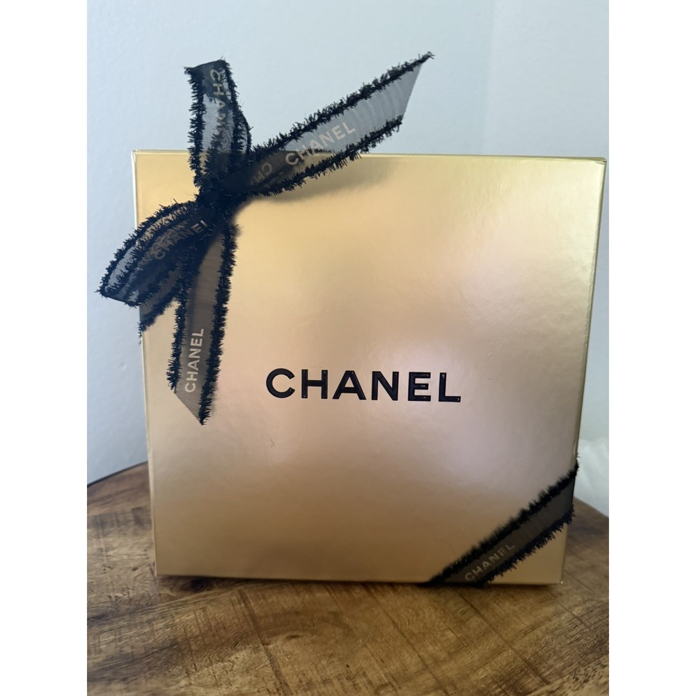 Chanel Luxury Holiday limited-edition Gold Gift Box + Black Ribbon *EMPTY 8x8x4
